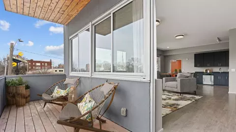 2901 Gillham Rd, Kansas City, MO 64108