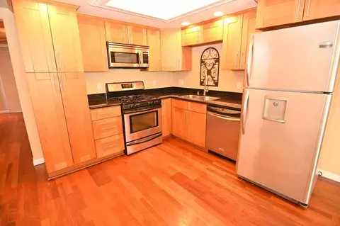 1820 Southwest Expy, San Jose, CA 95126