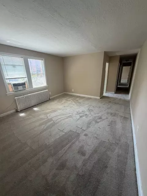 604 12th St NE, Washington, DC 20002