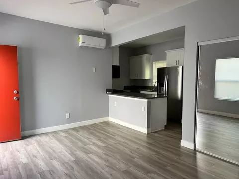 845 E 6th St, Long Beach, CA 90802 photo 16