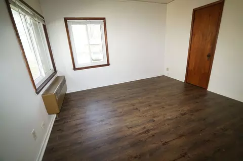 215 N Ingersoll St, Madison, WI 53703 photo 2