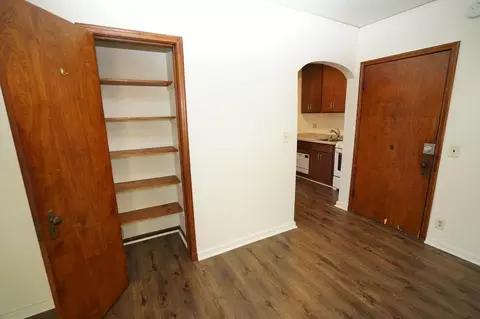 215 N Ingersoll St, Madison, WI 53703 photo 3
