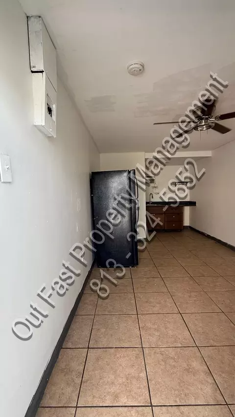 9718 N Nebraska Ave, Tampa, FL 33612