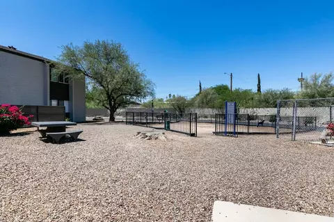 8600 E Old Spanish Trl, Tucson, AZ 85710 photo 61
