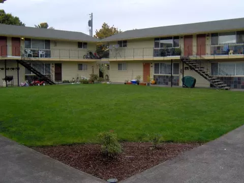 151 Maple St, Junction City, OR 97448