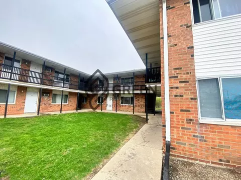 2779 Cooper Dr, Kankakee, IL 60901