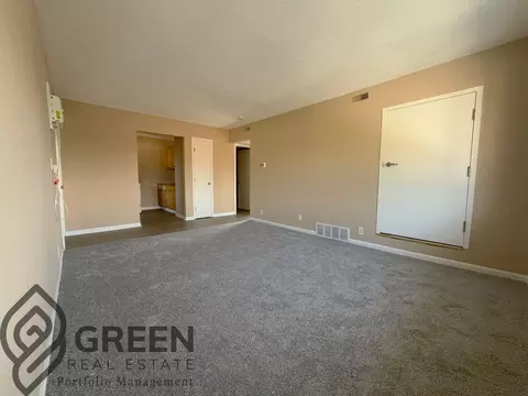 2779 Cooper Dr, Kankakee, IL 60901