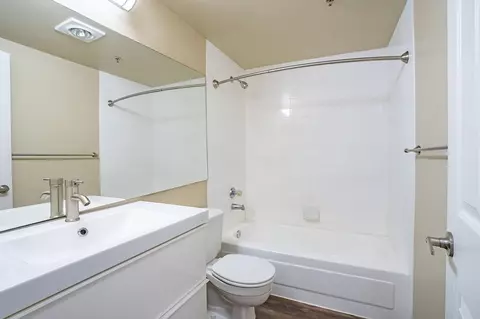 3023 1st Ave, Seattle, WA 98121 photo 10