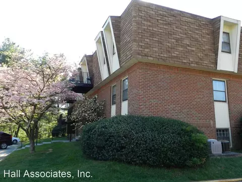 3501 Normandy Ln, Cave Spring, VA 24018