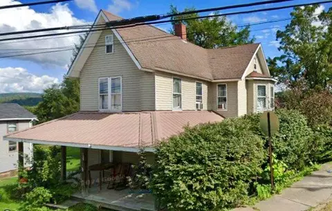 443 Walnut St, Howard, PA 16841