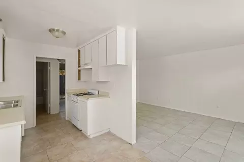 495 E Twin Palms Dr, Palm Springs, CA 92264