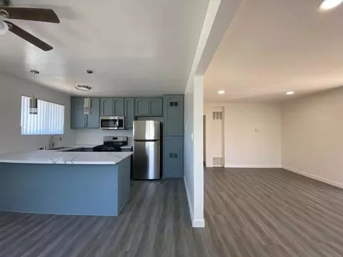 6159 6153 6159 6165 Coldwater Canyon Ave, Los Angeles, CA 91606