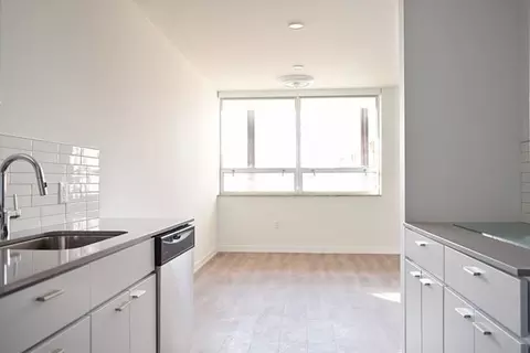 12 E Armour Blvd, Kansas City, MO 64111