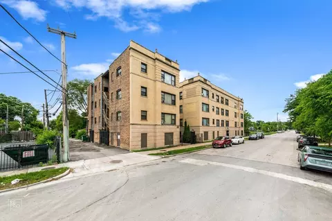 7003 S Harper Ave, Chicago, IL 60637 photo 2