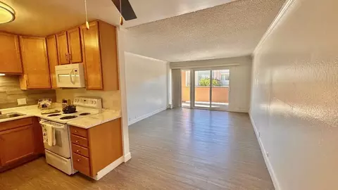 1801 Shore Line Dr, Alameda, CA 94501 photo 5