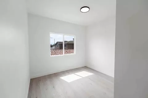 2860 Webster Ave, San Diego, CA 92113 photo 11