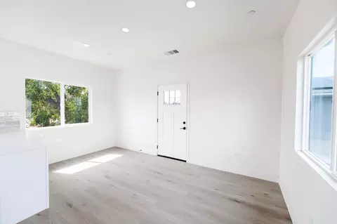 2860 Webster Ave, San Diego, CA 92113 photo 13