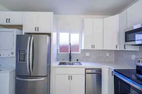 2860 Webster Ave, San Diego, CA 92113