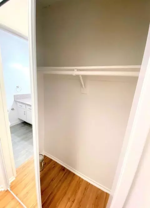 1645 Winona Blvd, Los Angeles, CA 90027 photo 9
