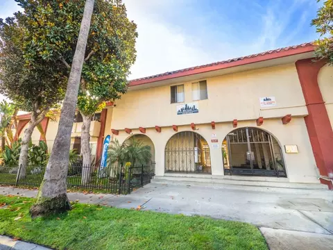 1645 Winona Blvd, Los Angeles, CA 90027 photo 13
