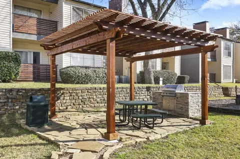 2115 Park Springs Cir, Arlington, TX 76013 photo 19