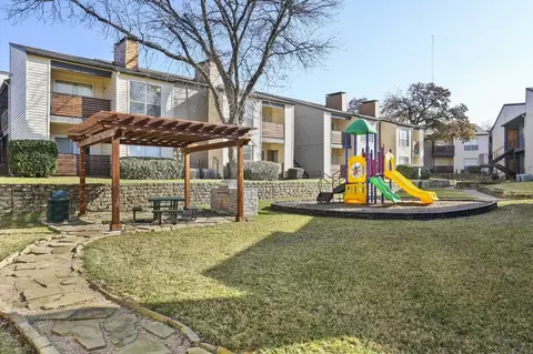 2115 Park Springs Cir, Arlington, TX 76013 photo 12