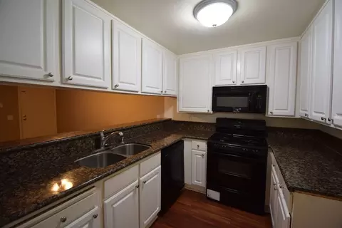 21306 Parthenia St, Los Angeles, CA 91304 photo 3