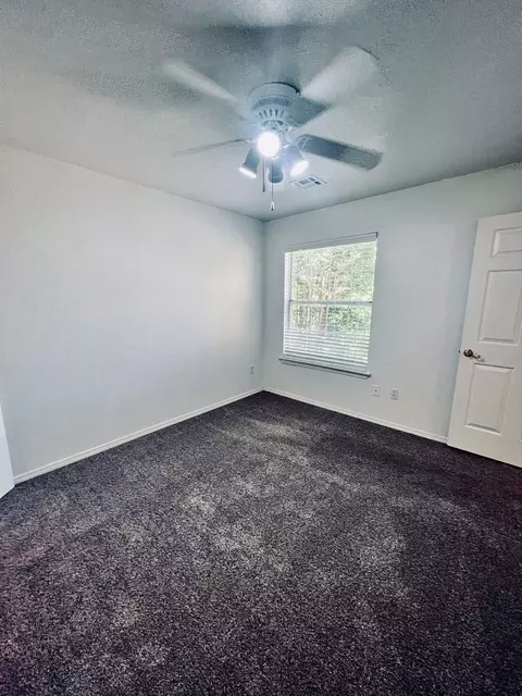 2021 Alameda St, Norman, OK 73071 photo 2