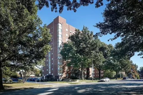 640 E Armour Blvd, Kansas City, MO 64109 photo 8