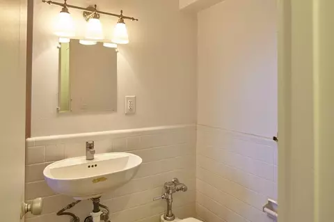 640 E Armour Blvd, Kansas City, MO 64109 photo 36