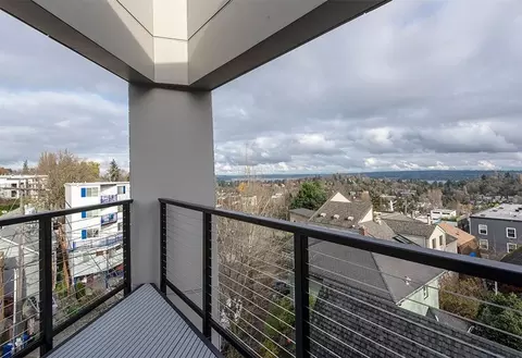 2302 E Denny Way, Seattle, WA 98122 photo 30