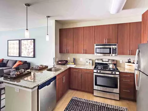 300 Glenwood Ave, Bloomfield, NJ 07003 photo 2