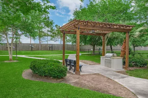 501 Sarah Deel Dr, Webster, TX 77598 photo 38