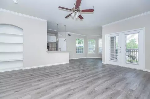 501 Sarah Deel Dr, Webster, TX 77598 photo 11