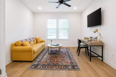 601 Graham Dr, Sherman, TX 75092