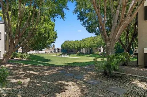 6751 W Indian School Rd, Phoenix, AZ 85033 photo 16