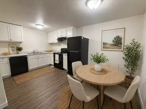 1246 S Memorial Dr, Tulsa, OK 74112