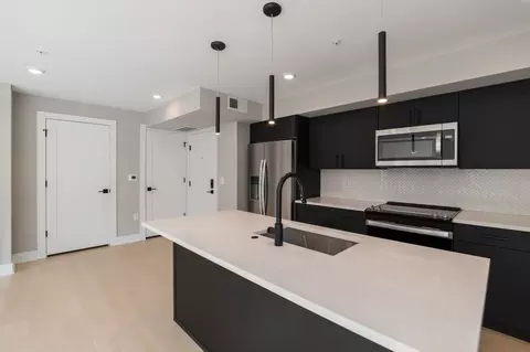 6604 Ridge Ave, Philadelphia, PA 19128