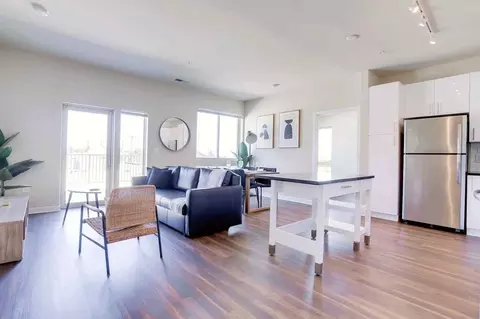 2803 Poag St, Alexandria, VA 22303