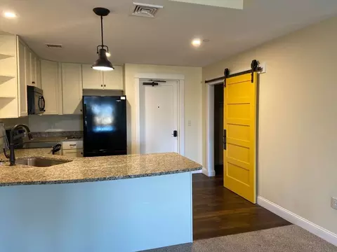 7 Railroad Ave, Gorham, ME 04038 photo 2