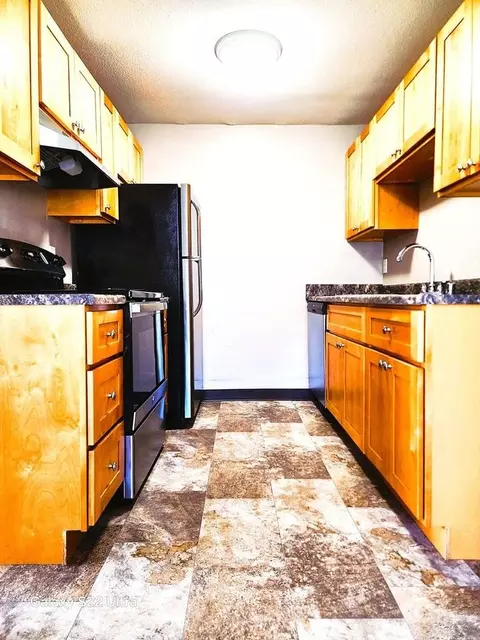 531 S 38th Ave, West Richland, WA 99353