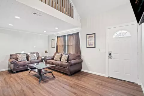 5218 Beach Dr, Panama City, FL 32408