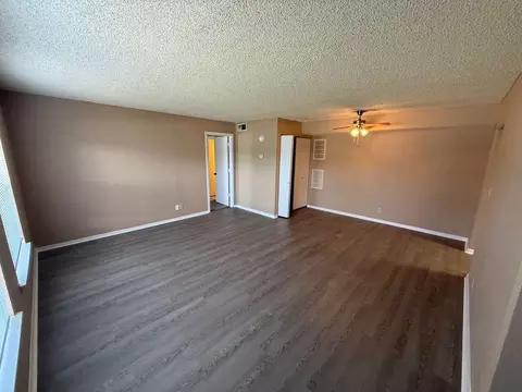 411 W K Pl, Jenks, OK 74037 photo 12