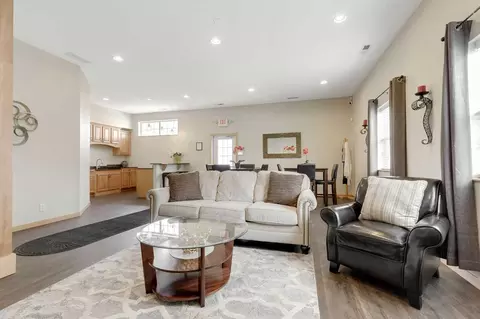 3898 Valley View Dr S, Eagan, MN 55122 photo 17
