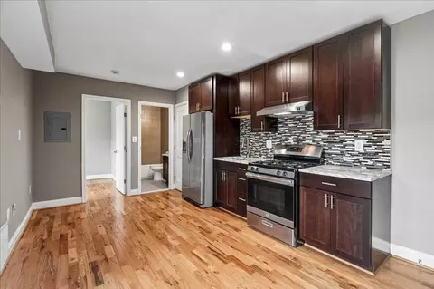 1616 27th St SE, Washington, DC 20020