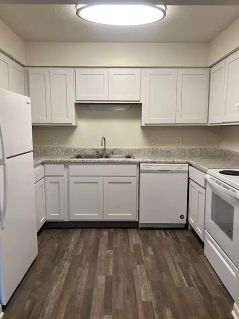 8500 Ohern St, Omaha, NE 68127