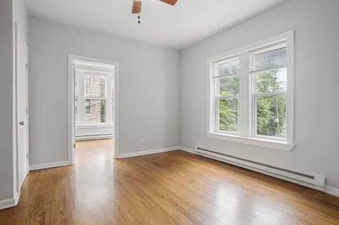 1456 W Fargo Ave, Chicago, IL 60626