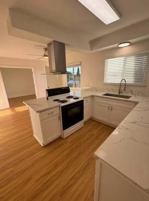 5337 Groveland Dr, San Diego, CA 92114