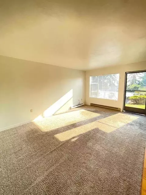 5127 Colby Ave, Everett, WA 98203 photo 2