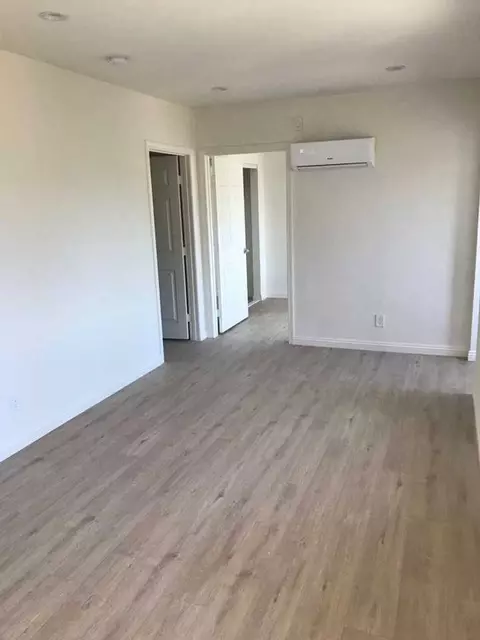 1190 Oak Grove Dr, Los Angeles, CA 90041